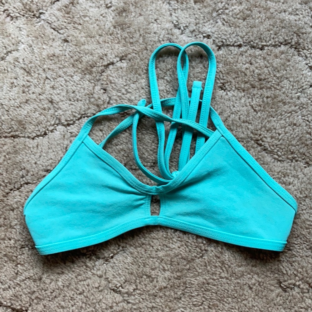 Jolyn top